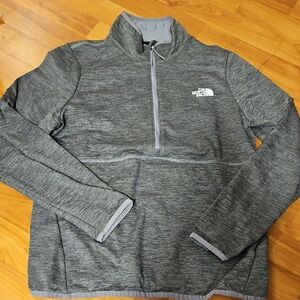 The North Face Women's Pullover Sweater